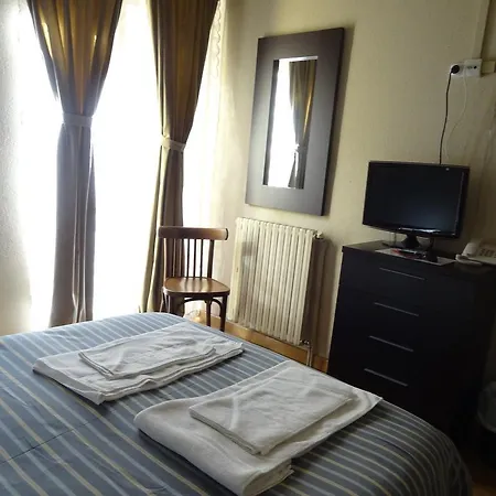 Гостевой дом Hostal Cal Forner Андорра-ла-Велья