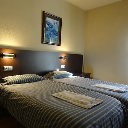 Hostal Cal Forner Гостевой дом